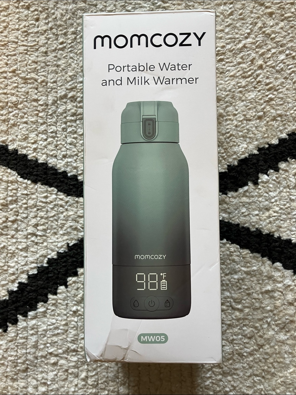 momcozy Portable Water and Milk Warmer - Green ~New